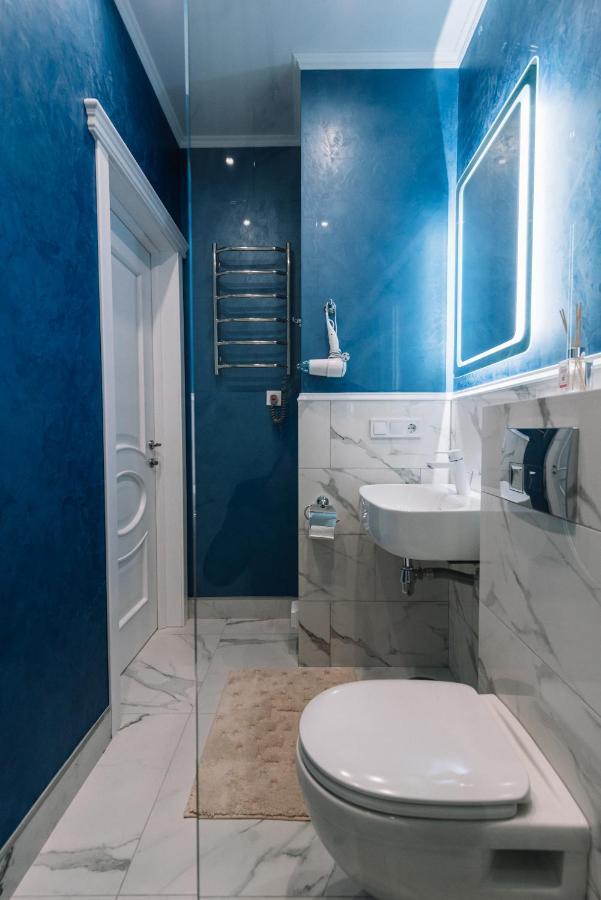 Royal Tower Vip Smart Apartments 3 Kyiv Exterior photo